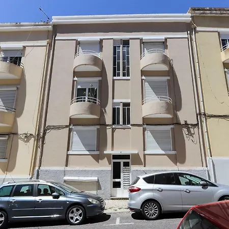 Lisbon Apartments In Anjos Exterior photo