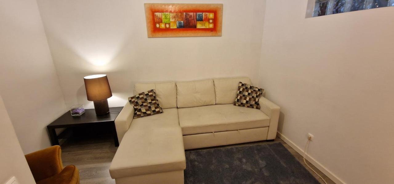 Apartment In Anjos Lisbon